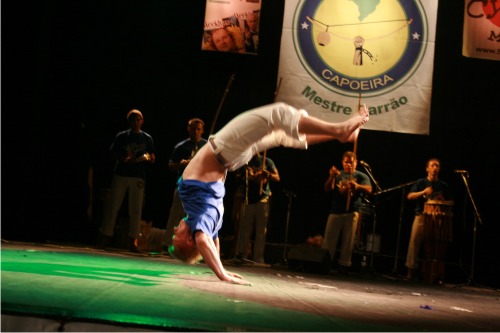 V ежегодный фестиваль капоэйры и бразильских танцев V ежегодный фестиваль капоэйры и бразильских танцев